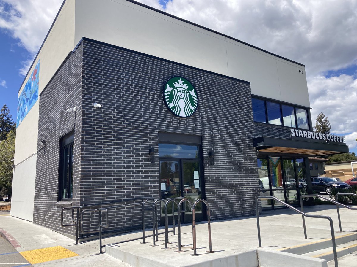 KSBWPhil's tweet photo. #SBWorkers at 2 #SC stores are the first Starbuck stores to unionize in California. The next challenge will be negotiating a contract w/ the world’s largest coffee chain. https://t.co/HpeAvdHRDA