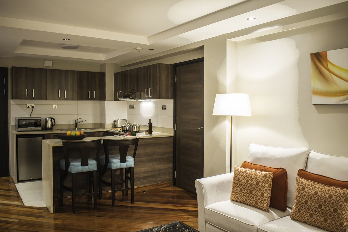 LongonotA's tweet photo. Service with a Lifestyle 👌

Book online >> https://t.co/uhcXpSwFsX

#LongonotPlace #servicedapartments #servicedapartmentsinnairobi #apartmentsnearme #luxuryapartments https://t.co/i5WDx6Zt1r