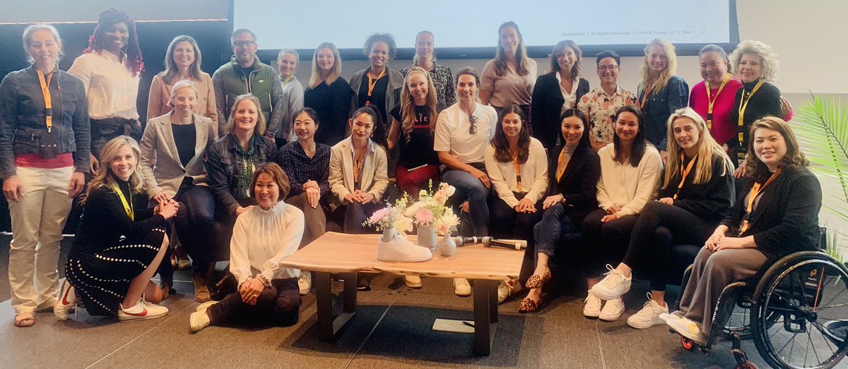 Stasia_EY's tweet photo. Leaving Portland incredibly energized! Thankful to be surrounded by so many inspiring women leaders and entrepreneurs - loved this experience! #EY #WABN #womenfastforward https://t.co/G48lc7kX1B