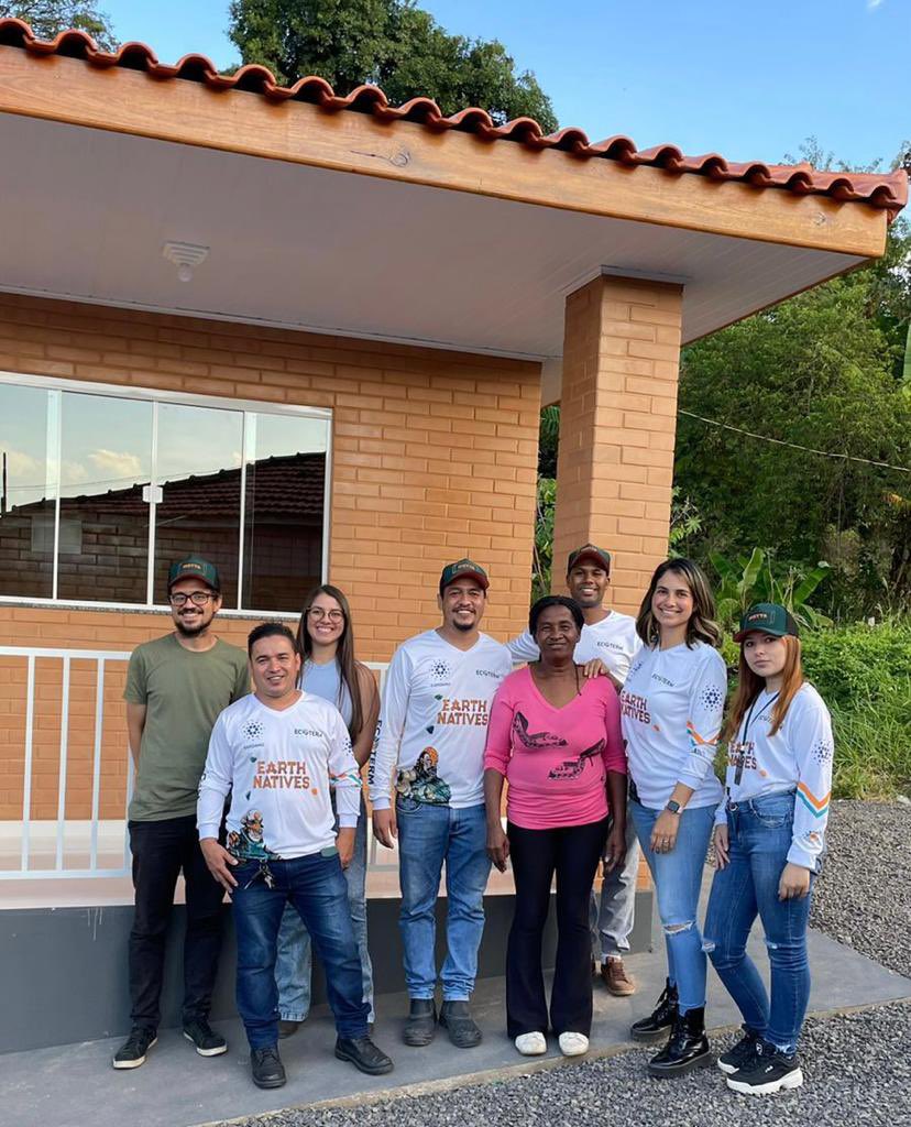 Earth_Natives's tweet photo. With the current dark cloud hovering over the market, we’re happy to shine a bit of light to brighten up the space with the news that we’ve finished building and officially handed over the keys to the house!! 

We will release the video footage in the next coming days. #Cardano https://t.co/7BGpiSVO1w