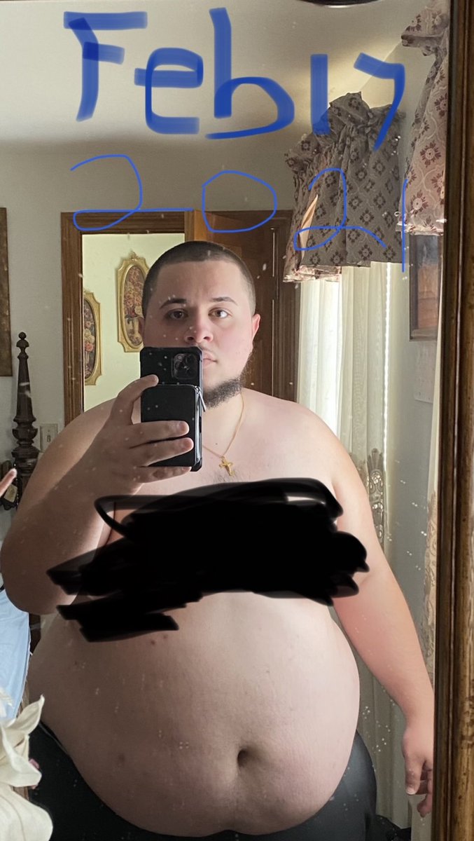 TheFluffyyy's tweet photo. This is taking everything for me to post. I want to show others that are afraid because they have a bigger body that it’s okay to be who you are but also okay to celebrate your changes. Tonight I hit my 50 pound milestone in weight loss. I started in January. This is me. https://t.co/OfIe5s197F