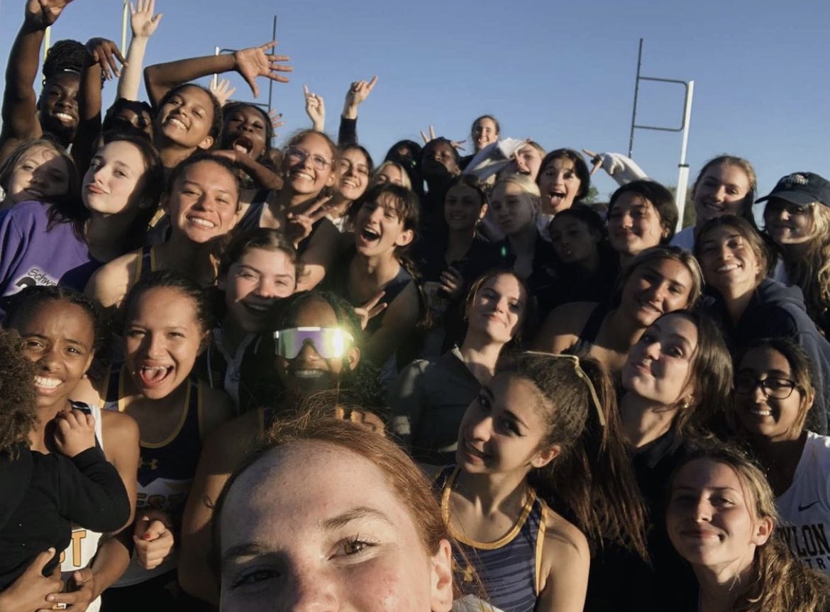 wbgvxctf's tweet image. Consistency takes work; It’s a process that involves focus and the constant re-evaluation of your goals. This group didn’t back down &amp;amp; today you were rewarded— 30 league victories in a row &amp;amp; a 5th consecutive League Title. Absolutely amazing. @WBSeniorHigh @SectXISuffolk