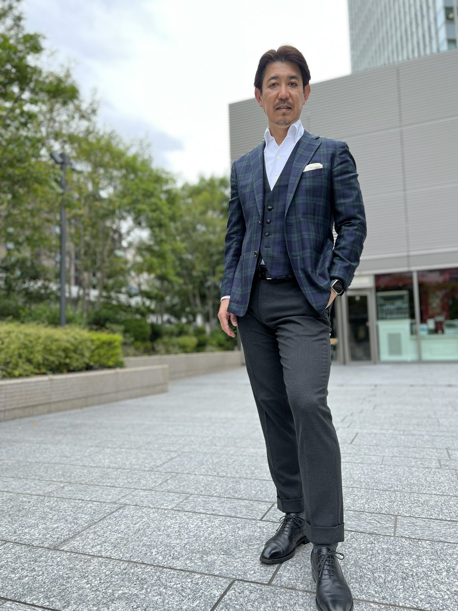 Uzivatel シャツの専門店ozie オジエ Na Twitteru 5月9日 12日のコーデ いずれもノーネクタイ専用 イタリアン カラーシャツ ワンピースカラーシャツ を合わせてます ブラックウォッチのジャケットにはからみ織 グレーのジャケットにはリネン100 のイタリアン