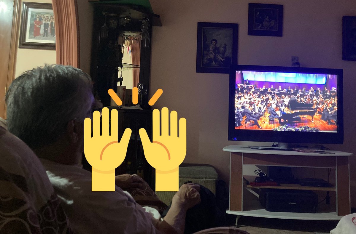 Lupaiis's tweet photo. ¿Ustedes también les van a poner sus nuevos descubrimientos musicales a sus hijos cuando los tengan de visita en casa? 🥲 él mío se ri-fa 🤩👌🏻 https://t.co/arR3YCe2v9