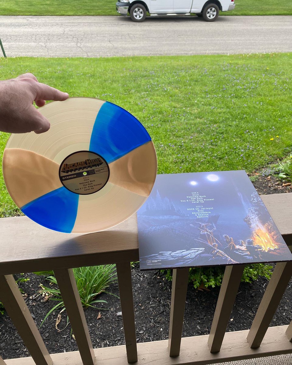 ArcadeHighMusic's tweet photo. The time is nigh, everyone - this Friday 13th our vinyl of Kingdom II will be on sale via @dream_electric ! https://t.co/knpVrvx3OX