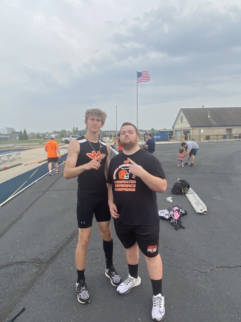 PullaraMatteo's tweet photo. New PR for my boy @NickDeLuca1 #Footballtrack @Minooka_Indians https://t.co/VD6IpUqOHb