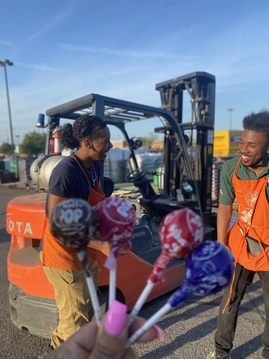 Ramona Sypniewski ⚓️ tweet media