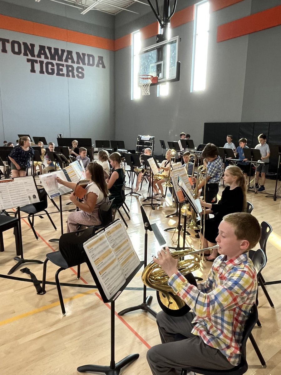 Tonawanda Elem tweet media