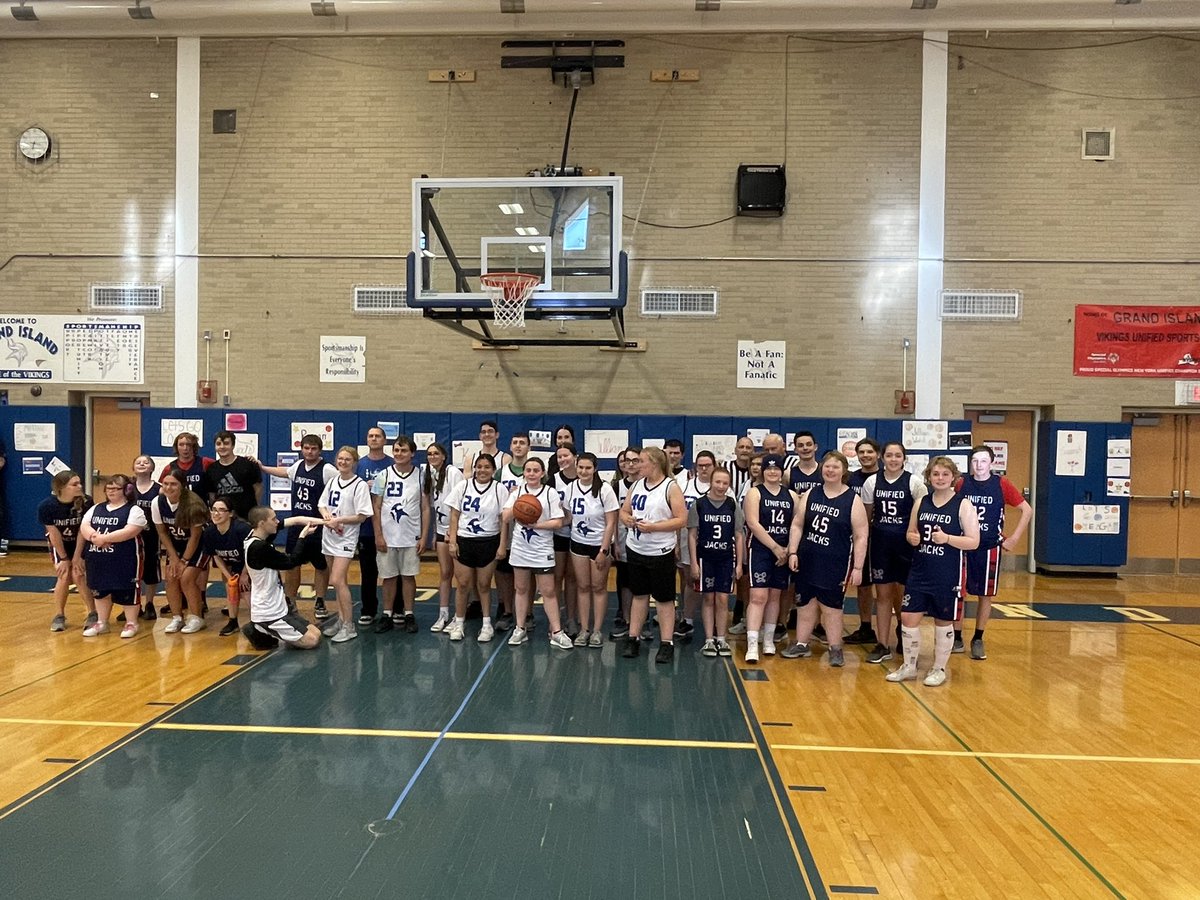 North Tonawanda Unified tweet media