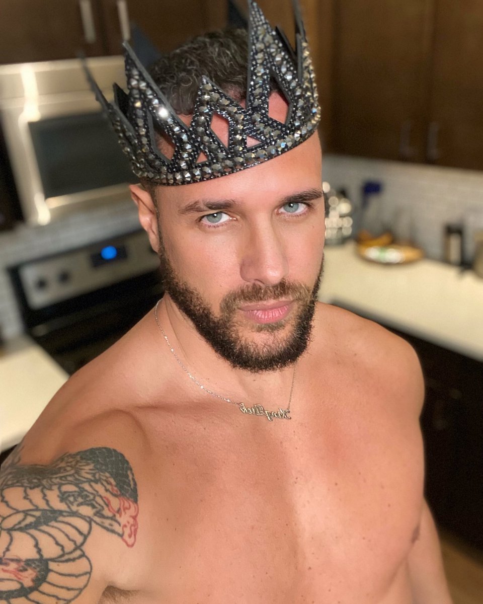 MilesDavisMoody's tweet image. MEWD for the summah