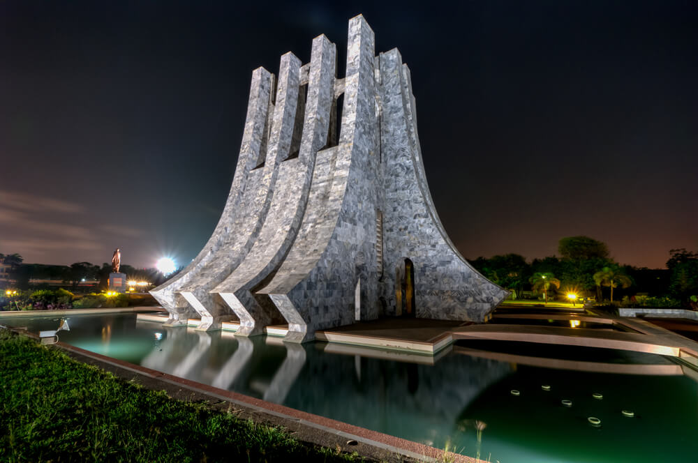SecretFlying's tweet photo. #Chicago to Accra, Ghana for only $648 roundtrip with @United &amp; @FlyingBrussels #Travel (Oct-Mar dates)

https://t.co/ib99LIZaDQ https://t.co/REoleq0S50