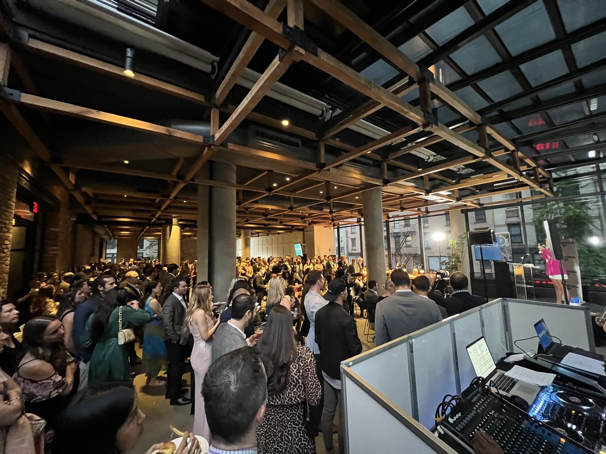 Chris Fralic tweet media