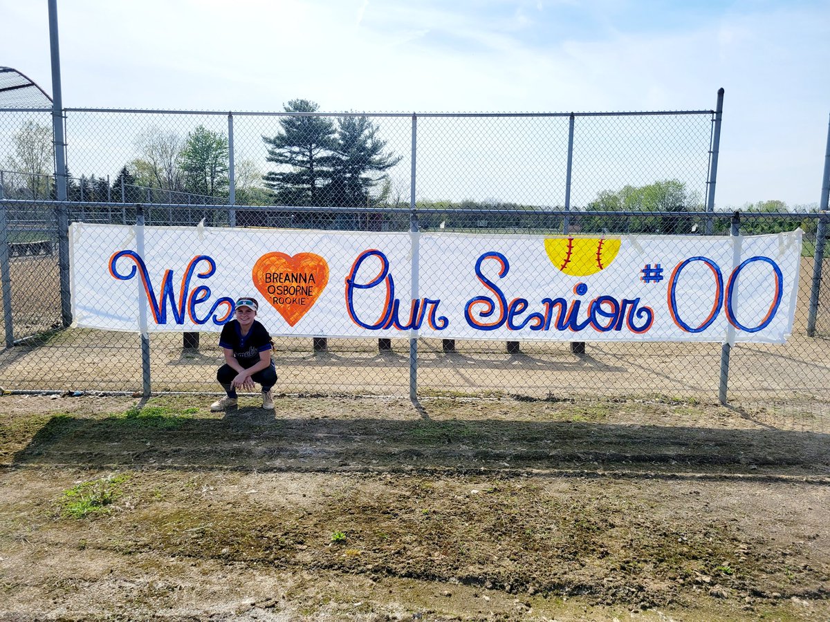 Senior night victory!  Thank you BreAnna for a great four years.  "Rookie" ❤️ 
<a href="/chcomets/">Coventry H.S. Athletics</a> <a href="/CHSComets/">Coventry High School</a>