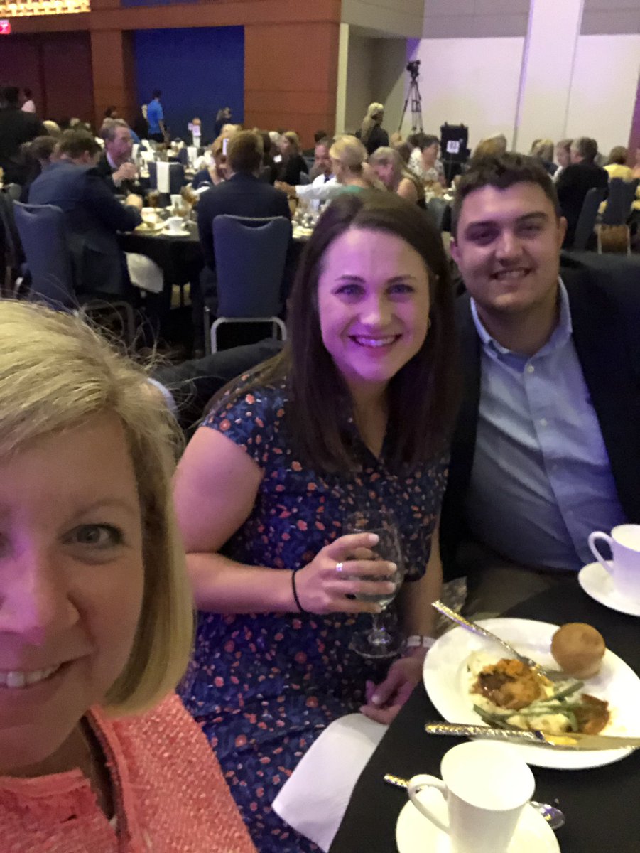 FWESIBPYP's tweet photo. Celebrating with Mr. and Mrs. Williams tonight! What an inspirational evening celebrating the positive impact teachers have on students and schools! #fwesspotlightslearning #incredIBleteachers #Amazongiftcardwinner https://t.co/okcYkGCZco