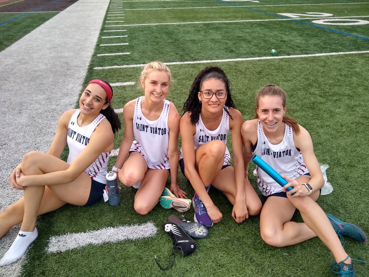 Girls 4x400m makes STATE!!!!!!