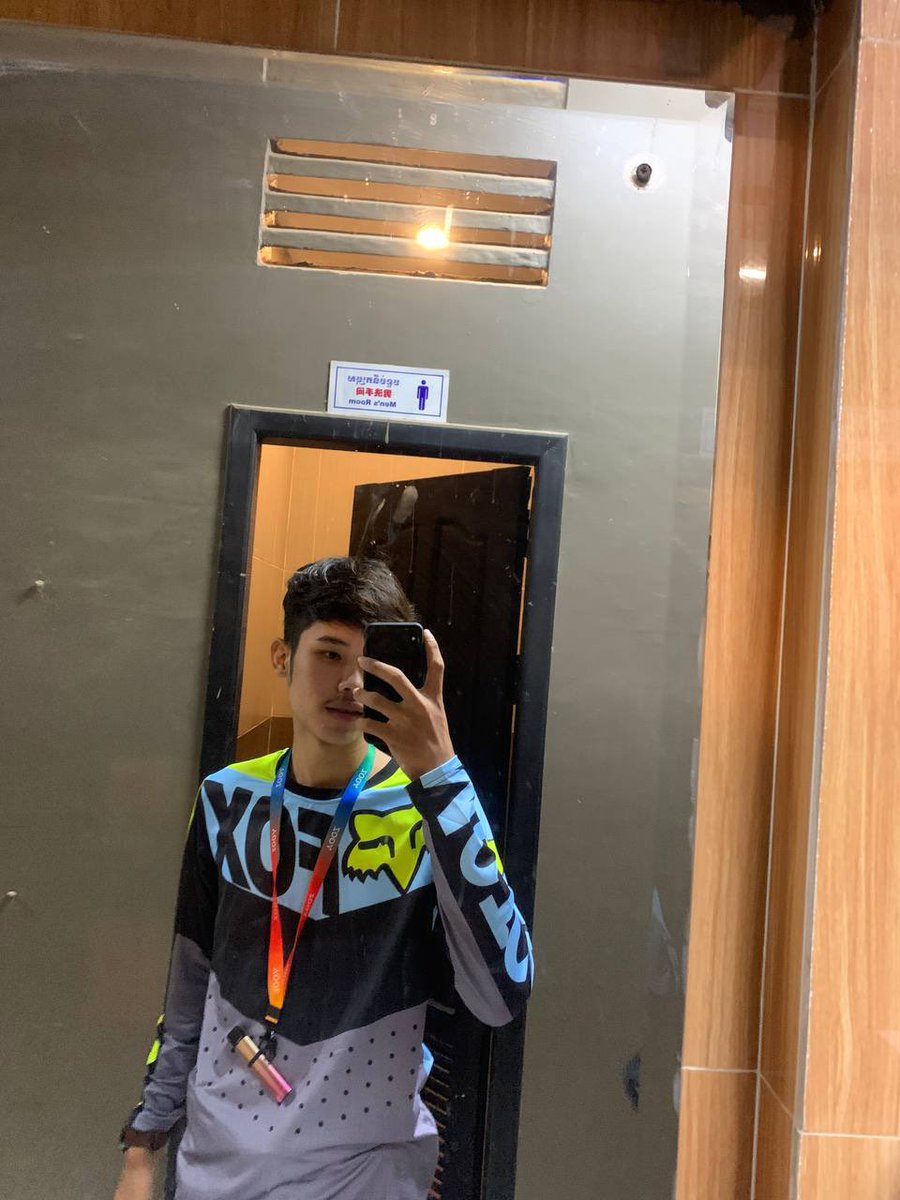 𝔏𝔦𝔪ツ tweet media