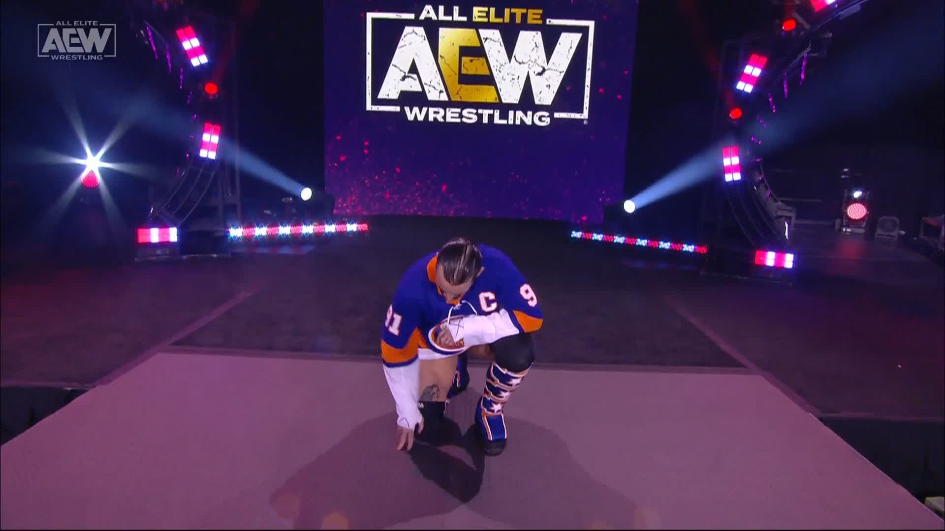 CM Punk showed up to UBS Arena wearing a Tavares Islanders jersey