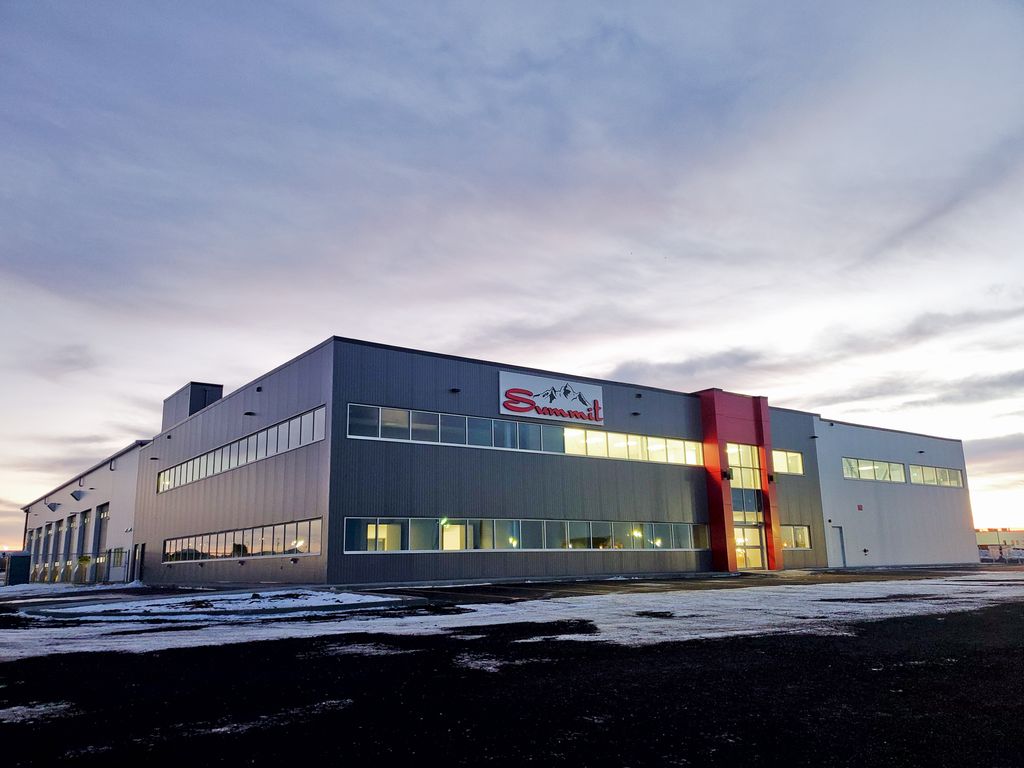 Summit_Trailer's tweet photo. Make sure to join us tomorrow for the Grand Opening of our Acheson location! We will have a Show and Shine, Vendor Trade Show, Prize Draws, and BBQ from 10am – 4pm. We look forward to seeing you there! 

#grandopening #event #alberta #showandshine #vendortradeshow #yeg https://t.co/A9FmJr1qkt