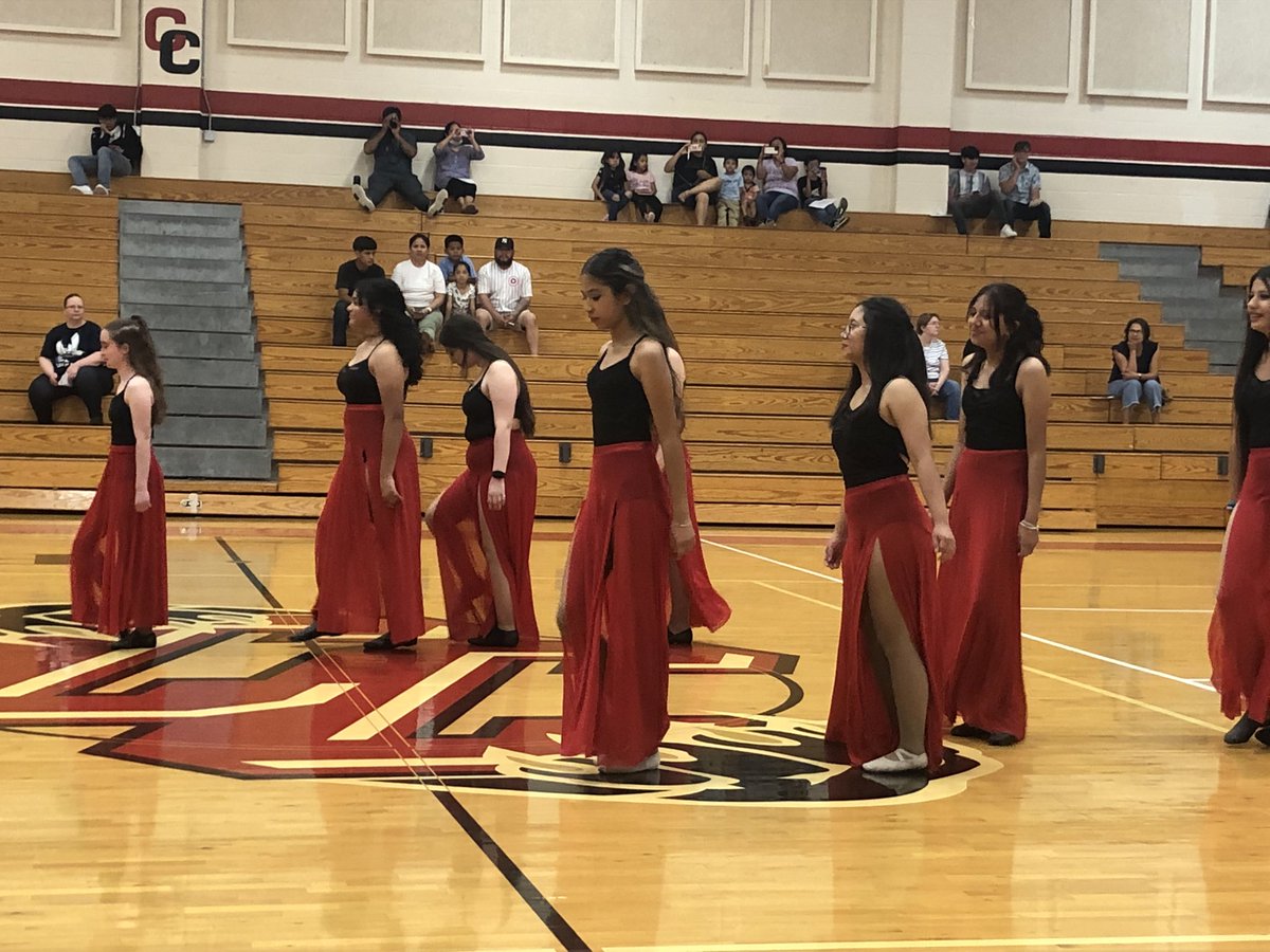 CaneyCreekHS's tweet photo. Panther Spring Show- An Evening of Hispanic and Spanish Dances. Great job all!! https://t.co/gdwkO1fucG