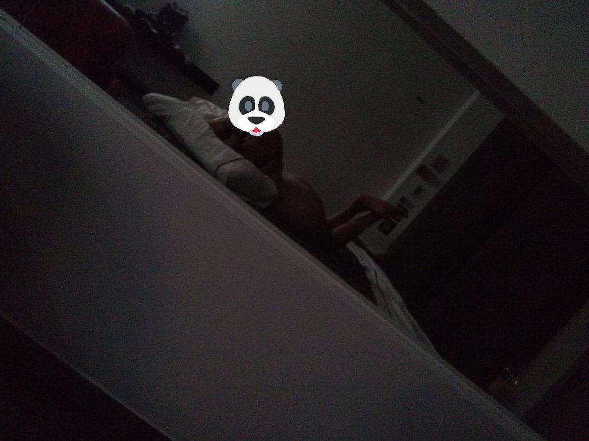 Chapiblack1's tweet photo. Gracias a los pocos que han tomado cita conmigo en mi primera semana💖💓 son un amor. Y ansiosa por conocer a los nuevos 😘 por eso más tarde subiré una dinámica de packs y encuentros 💖💓😘 https://t.co/JUq0zwKrtV