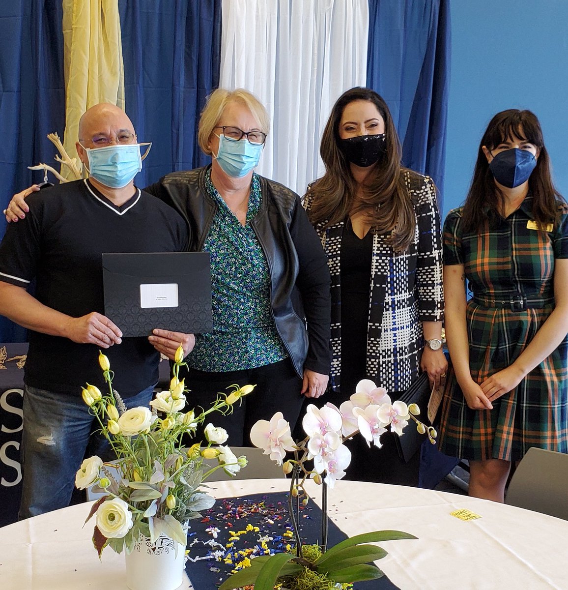 sdmesacollege's tweet photo. Congrats to all the #ClassifiedProfessionals who received their anniversary service awards today! Thank you for all you do for #SDMesaCollege!
π€ππ½ππ½π₯³ππ
#5Years #15Years #20Years https://t.co/VmiR4vKawP
