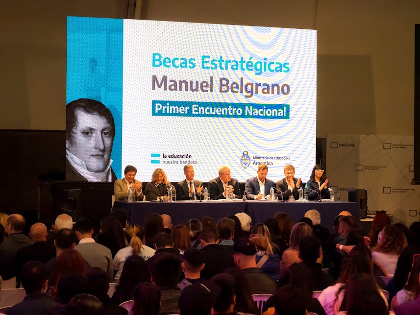 upsouniversidad's tweet photo. Primer Encuentro Nacional de las Becas Estratégicas Manuel Belgrano
Autoridades de la UPSO, participaron de manera virtual, del Primer Encuentro Nacional de las Becas Estratégicas Manuel Belgrano que se realizó de manera híbrida, en la Universidad Nacional de San Martín. https://t.co/JRWfuqcNOK