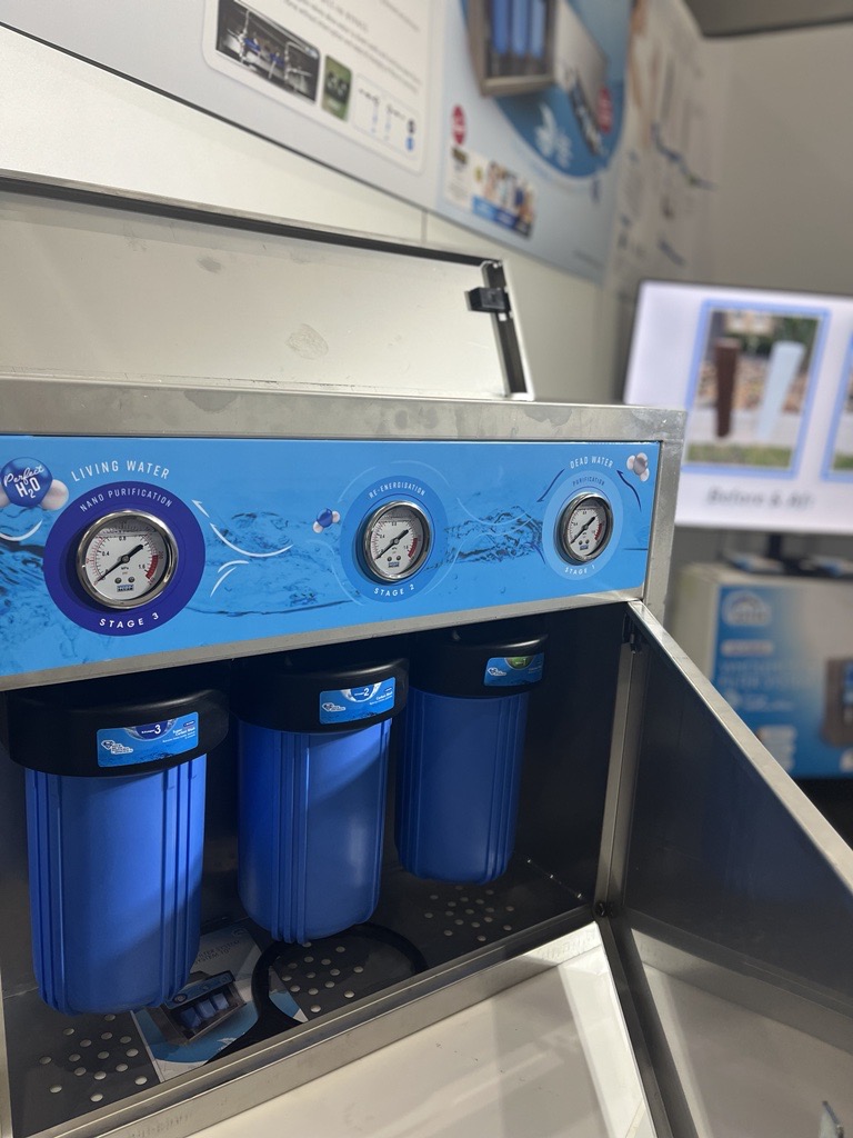 DesignBUILDexpo's tweet photo. Looking to upgrade your water filter system?

Come and check out the Great Australian Water Filters, exhibiting the product the ES5 Whole House made of Stainless steel cover and healthy minerals.  

Make sure to head over to stand H2!

#DesignBUILD #GreatWaterFiltersAustralia https://t.co/BW7IAcpTmV