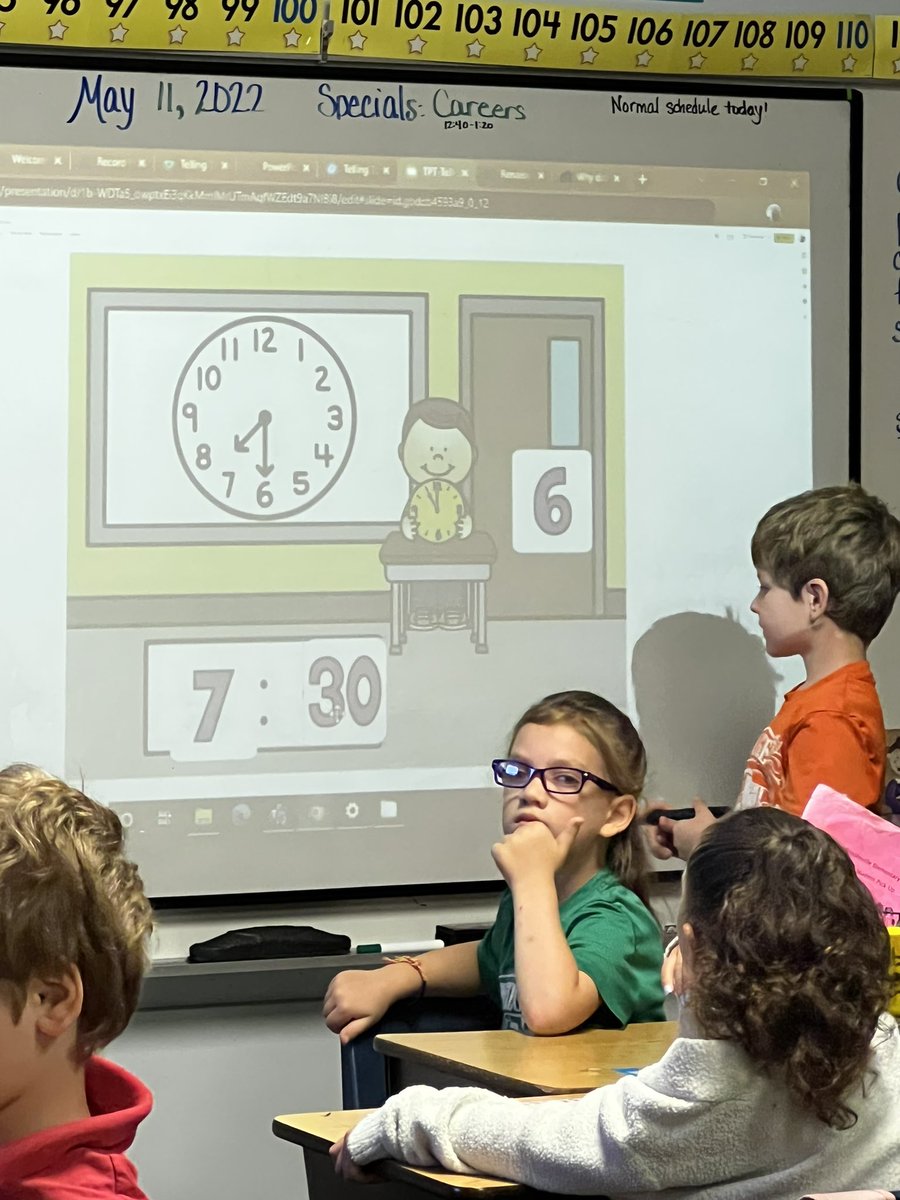 Ss using @GoogleSlides to show hour and 1/2hour.  <a href="/besleopards/">Brooksville Elementary School</a> @altman_liz <a href="/amyjoy1973/">💜Amy Patton 💁🏼‍♀️</a> <a href="/teacherelizabel/">Elizabeth Abel</a> <a href="/MeganTupinamba/">Megan Tupinamba</a> <a href="/MikeLastra57/">Mike Lastra</a> #BESDreamsBIG #JustQuillinIt