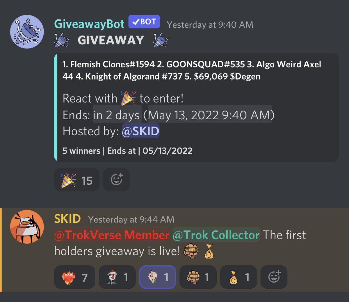 Reminder we have several giveaways on discord! Owning <a href="/TrokVictor/">VictorTrok.algo</a>’s art qualifies you for a chance at winning 1 of 5 prizes including $69,069 $Degen We are also holding a giveaway open to all members and awarding $69,420 $Degen!#Algorand #AlgoNFTs 

discord.gg/mYNdgGf6fj