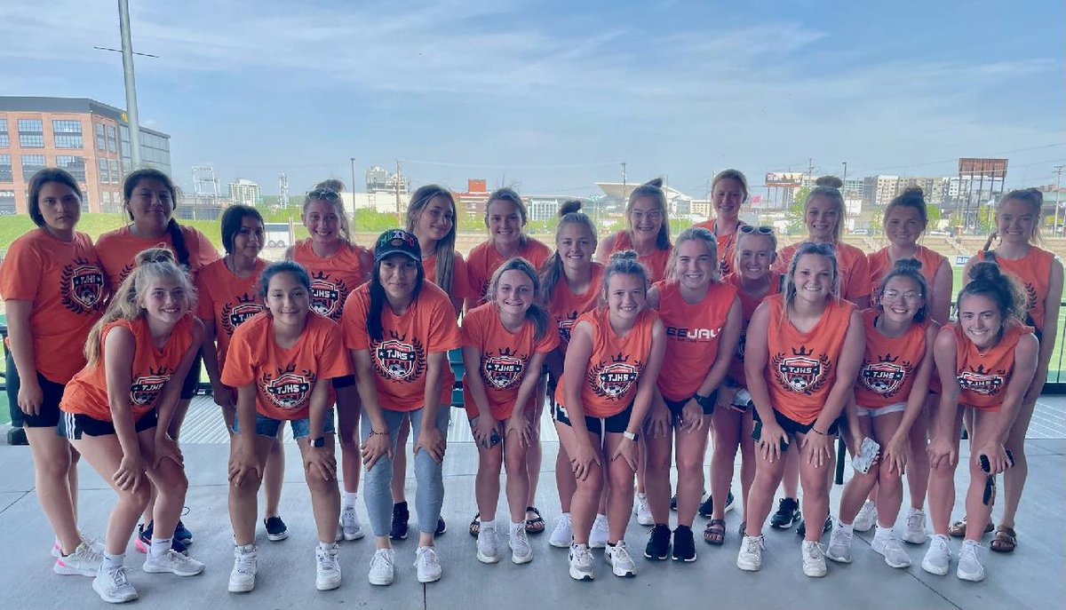 Got to spend the afternoon at the Nebraska State Soccer Tournament with an amazing group of girls! A huge thank you to Soccer Internationale for paying for the girls   admission &amp; Jeremy Hosick for buying concessions. Two SELFLESS acts so our team could make memories today!