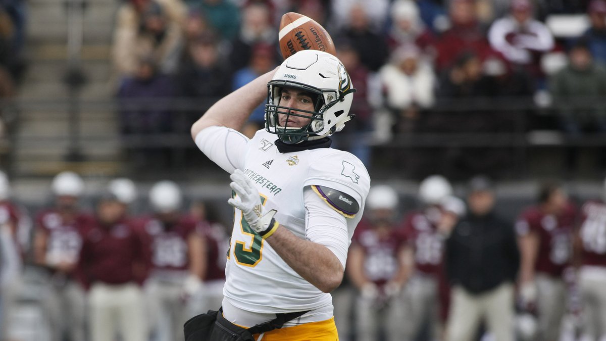 Commanders_DC's tweet photo. Tweeting at the
@Commanders
everyday until they follow me...
Day 720
Highlighting the 2022 Undrafted Free Agents signed by the Washington Commanders:
Cole Kelley (QB - SouthEast Louisiana)
#WashingtonCommanders #HTTC #Commanders #TakeCommand #Day720 #NFLDraft https://t.co/cZeFyJ4Uew