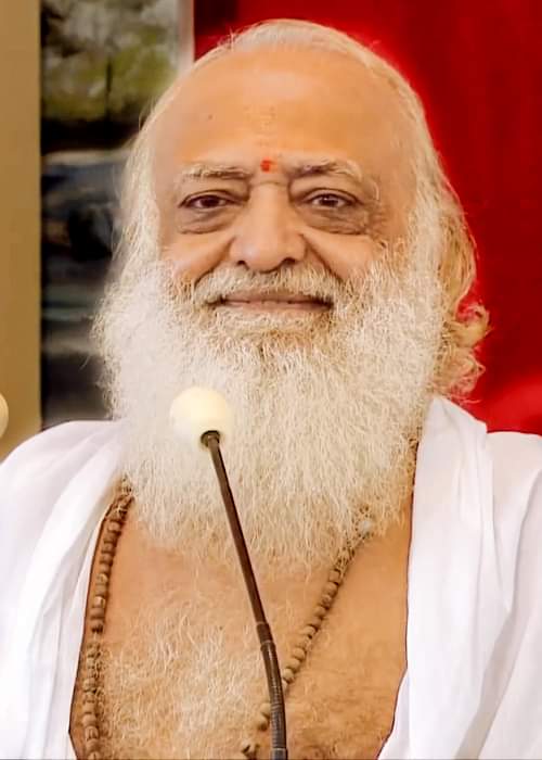 Nalini_om's tweet photo. @ThadhaniManish_ @asharamjibapu_ . 🌹
मेरी ज़िंदगी की किताब में,
हर अध्याय तुम्हारा हैं,
कहानी भी तेरी है.......
हर पन्ने पर नाम तुम्हारा हैं.... 🙏
🙏🌹🙏 https://t.co/wFsw30epzd