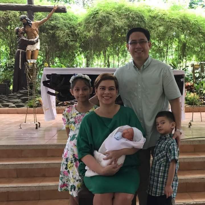 LemuelAlbert1's tweet photo. The incoming Second Family of the Republic of The Philippines VP SARA D. CARPIO AND HER HUSBAND ATTY MANASES "MANS" REYES CARPIO🇵🇭🇵🇭🇵🇭

#AGILA
#BALISONG29 https://t.co/aLXU1ay8iw