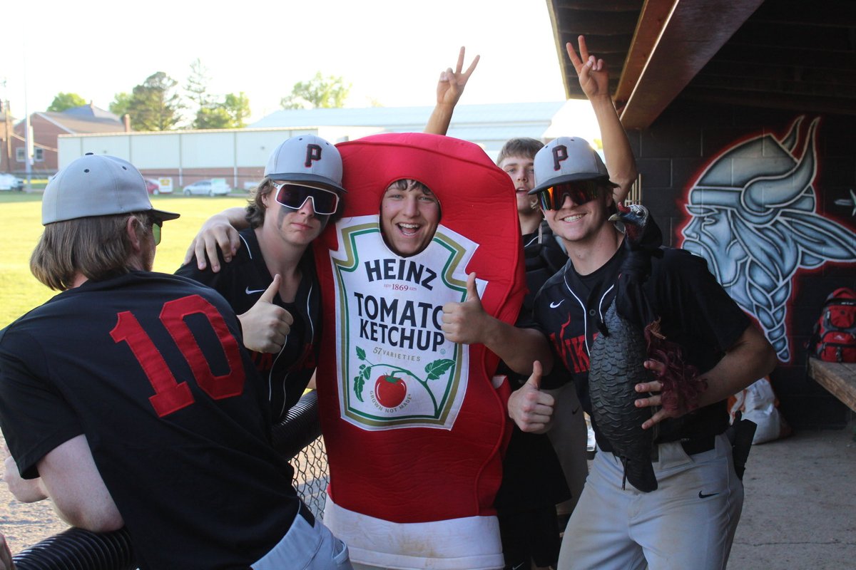 Carl Holcomb tweet media