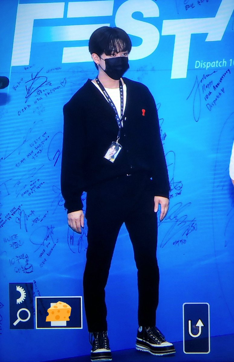 xgalseob's tweet photo. i see no difference https://t.co/kja5C0YaQ7