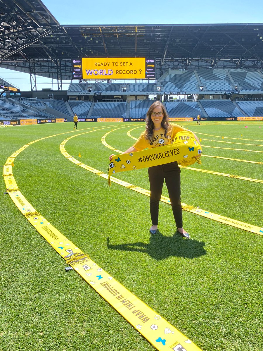 nationwidekids's tweet photo. Officially amazing! We are so excited to share that together with @OnOurSleeves &amp; @ColumbusCrew, we have set a new @GWR record for longest chain of sports fan scarfs! 

Find out how you can get involved and purchase your scarf today: https://t.co/sJDwxQmWbm #Crew96 #OnOurSleeves https://t.co/gSIy6tB0T8