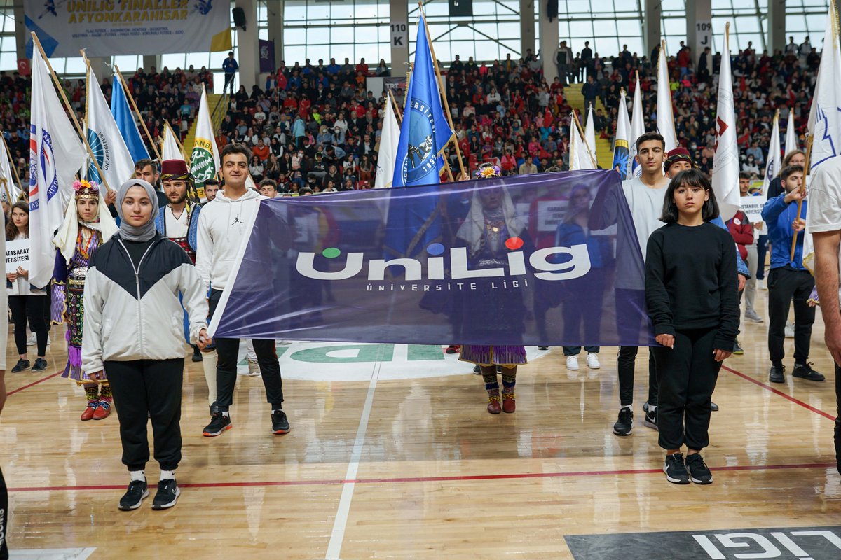 uniligsgm's tweet photo. ÜNİLİG Final Müsabakaları Açılış Töreni Afyonkarahisar'da Gerçekleştirildi.

Bakan Kasapoğlu, Türkiye'yi spor ülkesi haline getirmek için büyük emekler verdiklerini dile getirerek, 
+++

https://t.co/Gf4tj5n2DZ https://t.co/Rbd1KT5kdr
