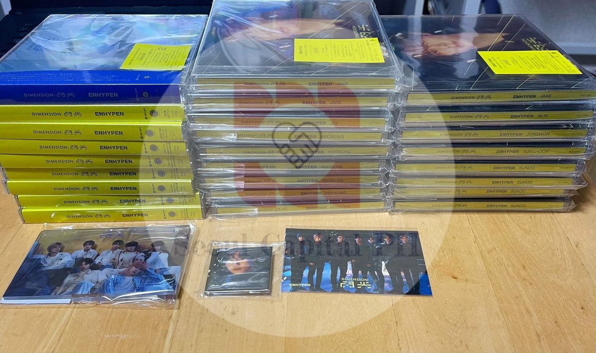 SEOULCAPITALPH's tweet photo. #SCPTLUpdate

📍 SENKOU JAPAN
- still waiting for other albums to arrive
- pick up at jp address is on Thursday https://t.co/m3RLqg3D3J