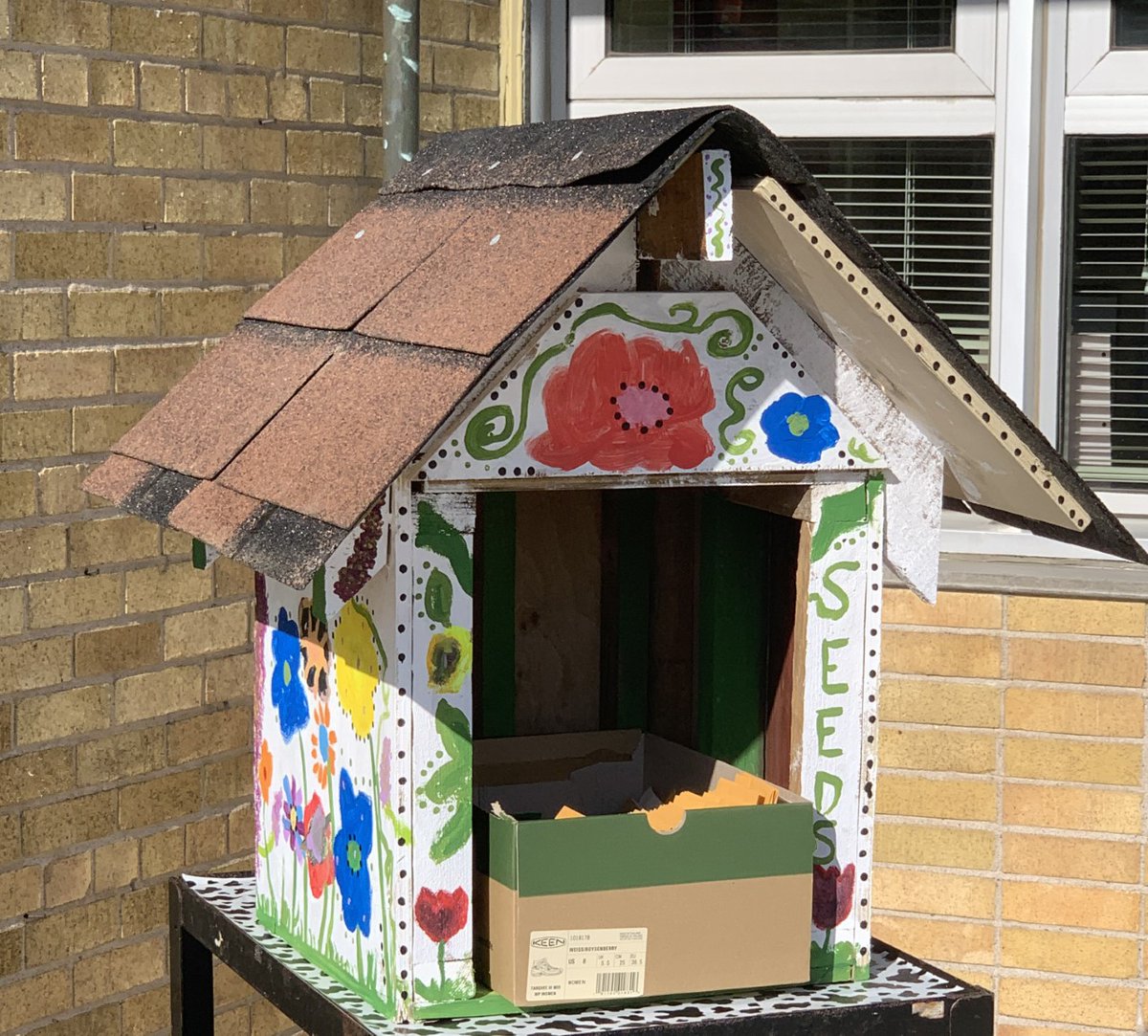 What a beautiful evening for our 2022 Open House! Thank you staff, students and families for your positivity and support of this amazing opportunity to visit our learning spaces, seed library &amp; read our featured story trail <a href="/OneWorldSchoolh/">OneWorld Schoolhouse</a> #AtYorkviewWeAllBelong