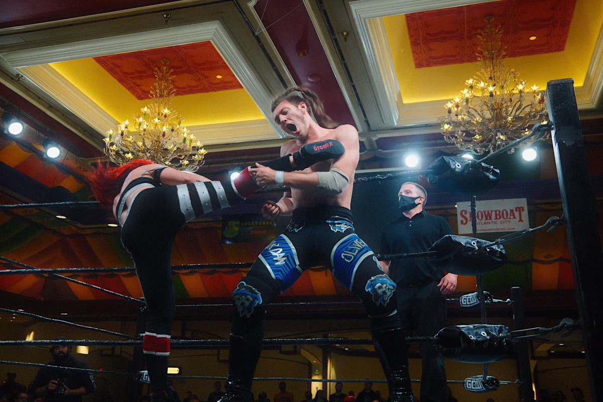 Bodega_Papi's tweet photo. Wishing I was watching live wrestling instead of being sick in bed right now.
#GCWDEEP https://t.co/hkXDLfwsnn