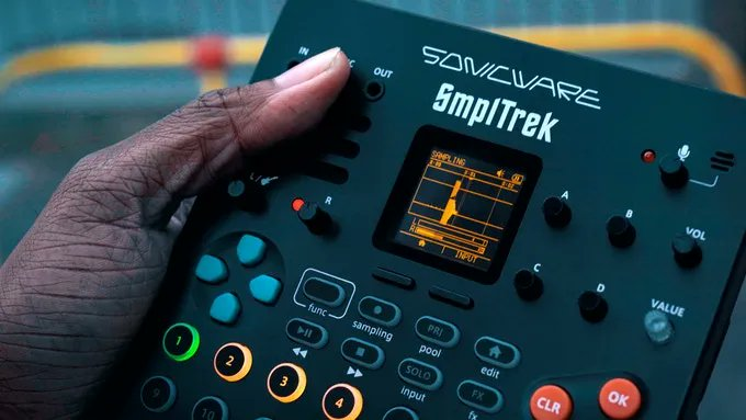 TodayCrowdFund's tweet photo. Sonicware is stepping into the portable device space with its latest production sampler, SmplTrek. 

The battery-powered gadget is compact and lightweight, letting you take it anywhere with you.

@Kickstarter @SonicwareInc

Read on to get the details: https://t.co/In5tp02bJy https://t.co/wKNxJocHeq