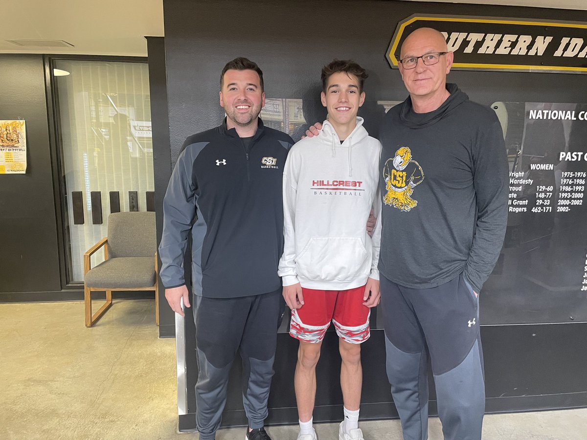 Coopkes1's tweet photo. After a great conversation with Coach Reinert I am grateful and excited to have received an offer to play collegiate basketball at College of Southern Idaho! Thankful for Coach and the rest of the CSI staff for the opportunity! @jeffreinert5 @RLundgren_CSI @CSI_MBB https://t.co/VRUkzb1sUF