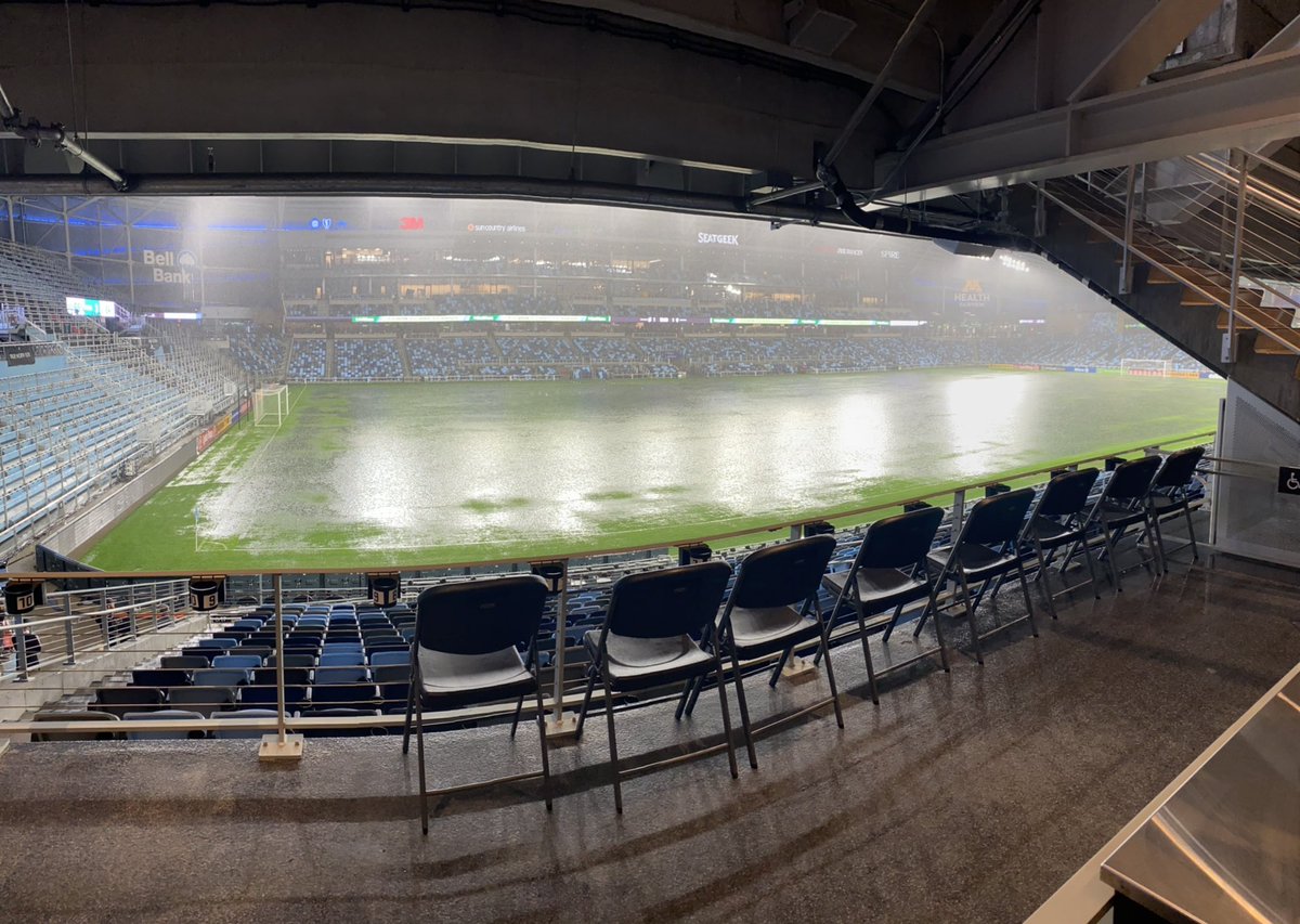 CalebGochenour's tweet photo. Lake Allianz field!
Land of 10,001 lakes https://t.co/Fzn0MTURwB