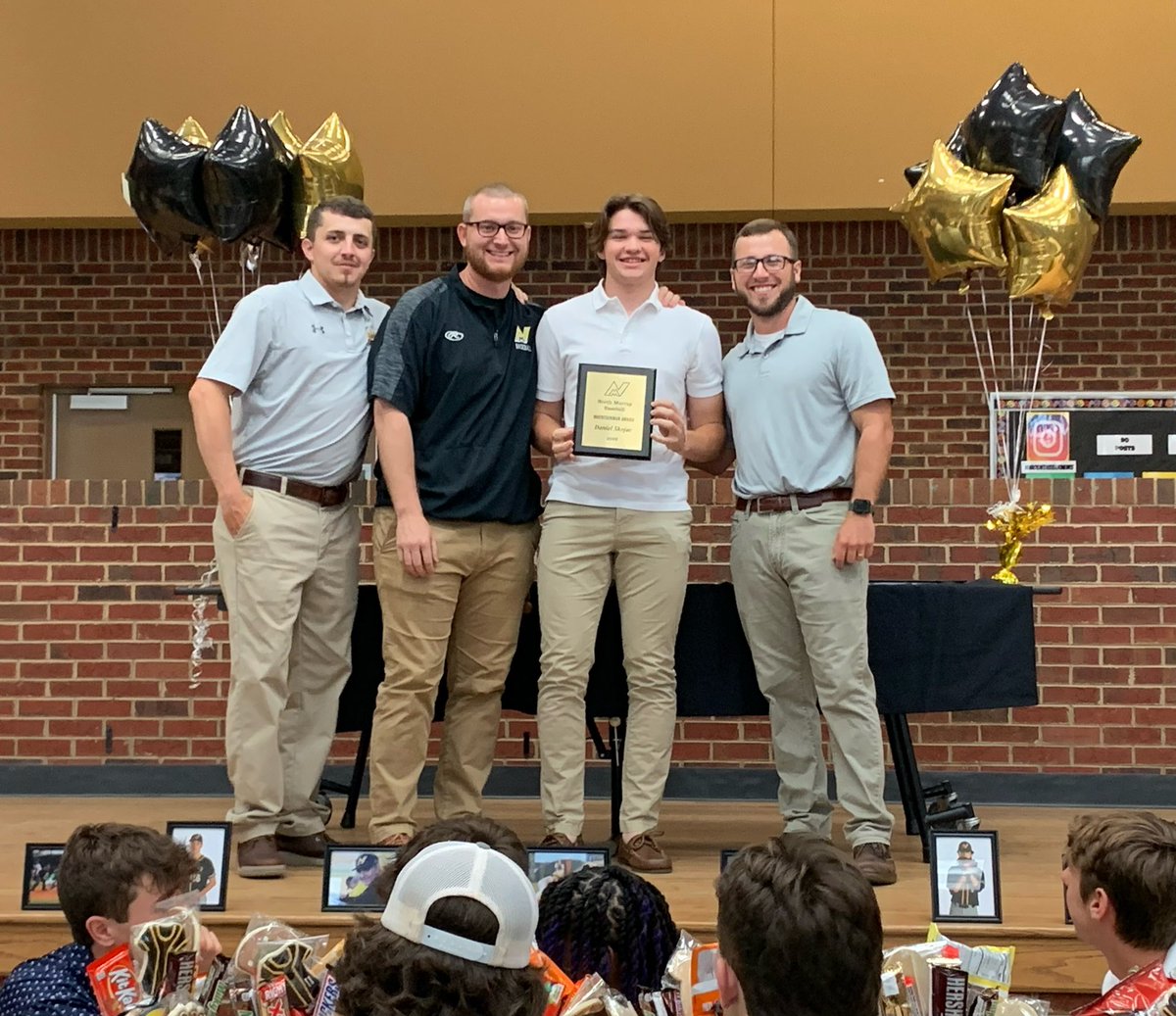 NeerBaseball's tweet photo. Each year, we give out a Mountainman Award to the player that epitomizes our program: in the classroom, on the field, and in the community. 

This year’s recipient was Daniel Skojac. Daniel, thank you for being a great role model for your teammates and your peers! https://t.co/i6UoWfZ4zU