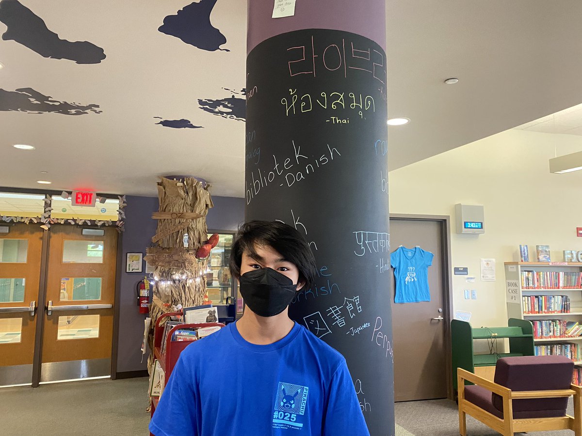 After participating in our AAPI heritage lesson, this student was inspired to come back to teach me the Thai word for library and add it to our display post. Made my month. #bebrooks97 #oakpark97