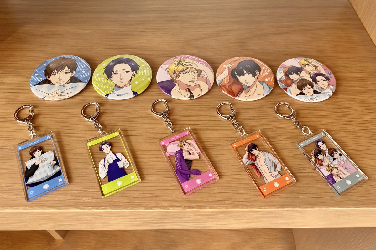 アニメ「#うらみちお兄さん」おうちでくつろぐ4人の新規描き下ろし