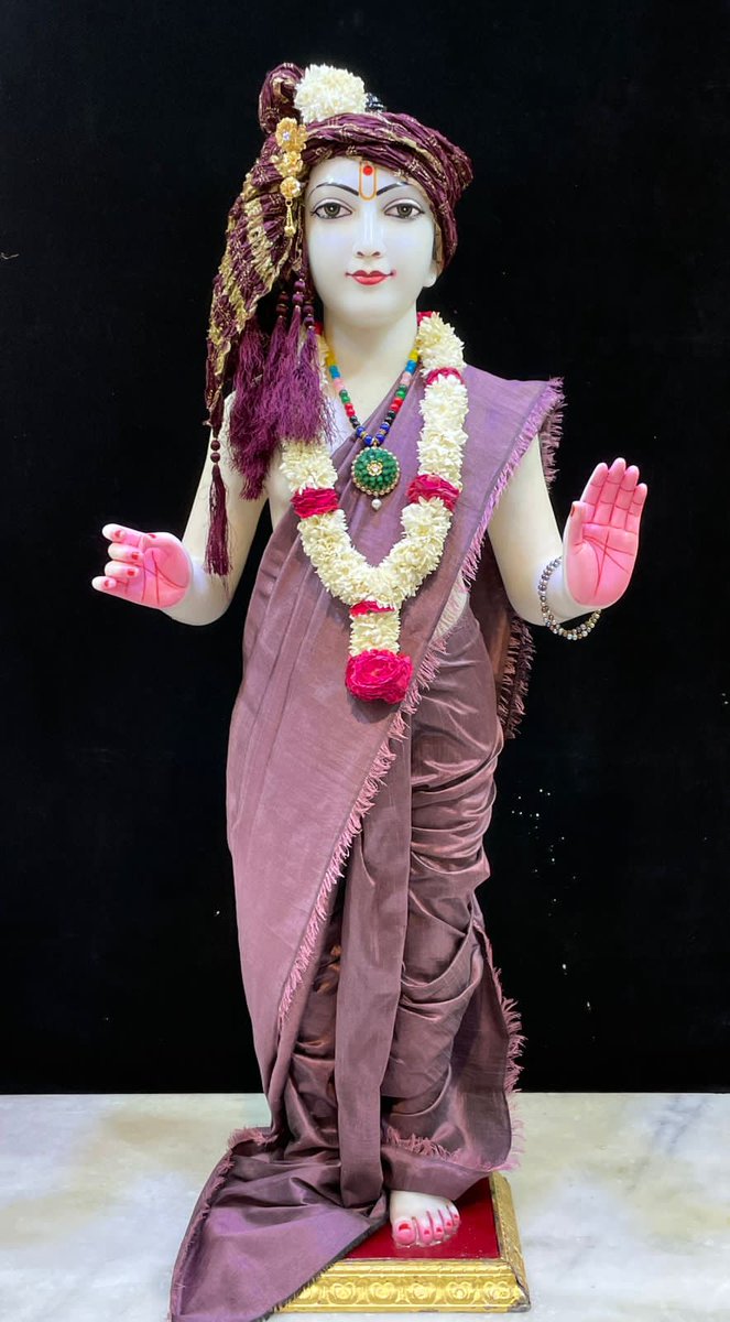 gorpawan's tweet photo. Good morning
Jay swaminarayan https://t.co/R1OxAws9S3