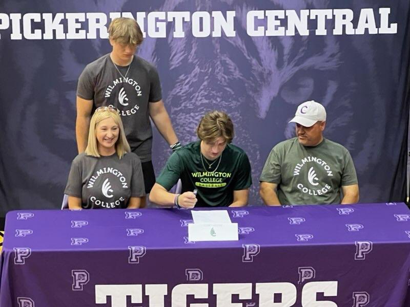 Corey Moore tweet media