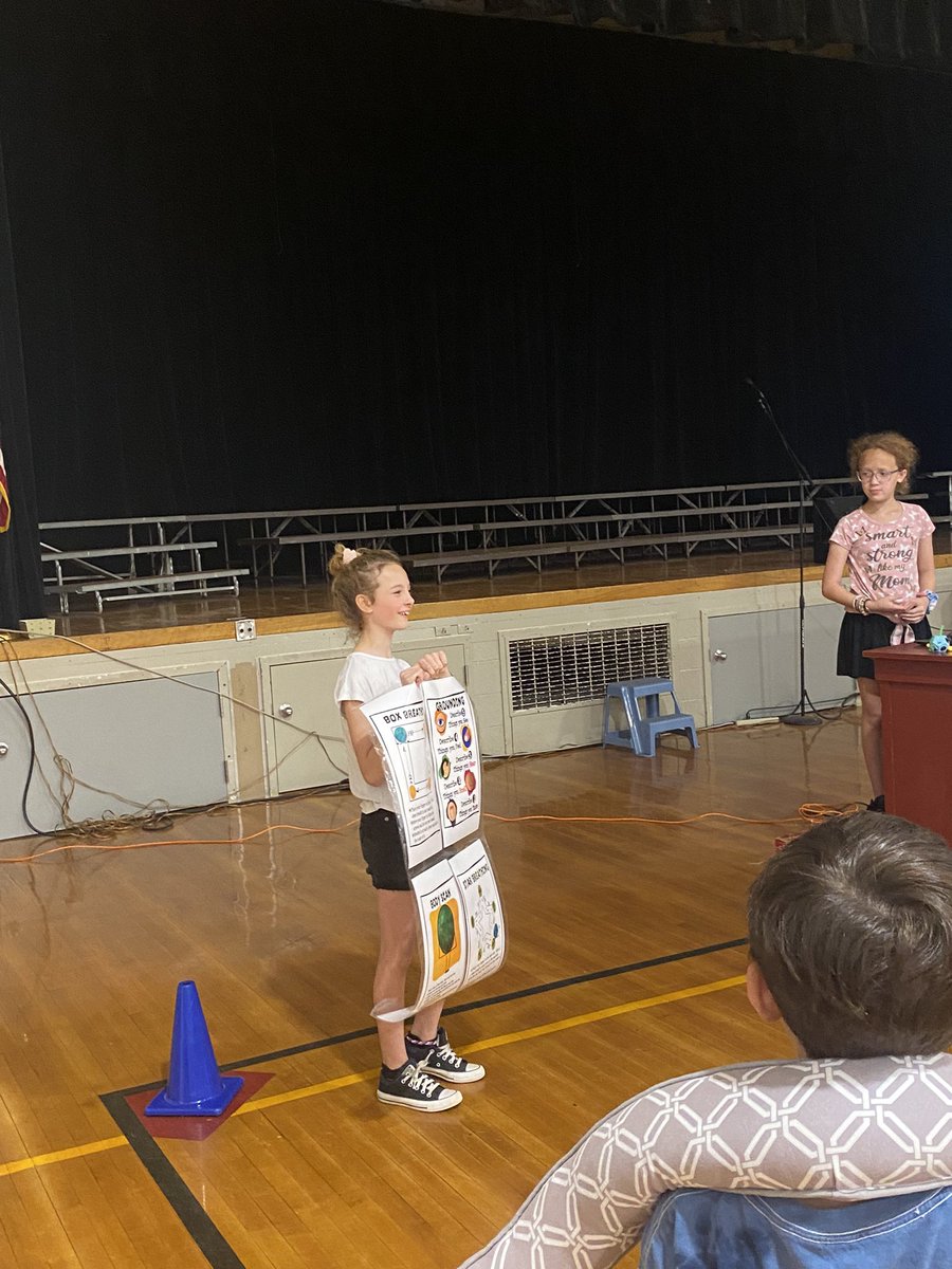 Great job by our Student Senate today presenting their Calm Corner Project to staff, parents &amp; District Admin!  Thanks to Ms. Wade &amp; <a href="/ORS_CSHealth/">ORS Coordinated School Health</a> for assisting with grant!  Thanks to Mr. Dan for cultivating leaders in our building!  <a href="/ORStdntSuccess/">Callie Painter</a> <a href="/FriendsofORS/">Friends of ORS</a> <a href="/ORSchools/">Oak Ridge Schools</a>