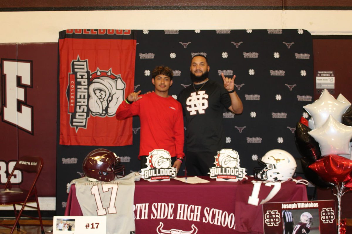 Joseph53449306's tweet photo. @MACBulldogsFB @SteerFootball15 on to the next chapter 💪🏽 https://t.co/IhoPGLULXg